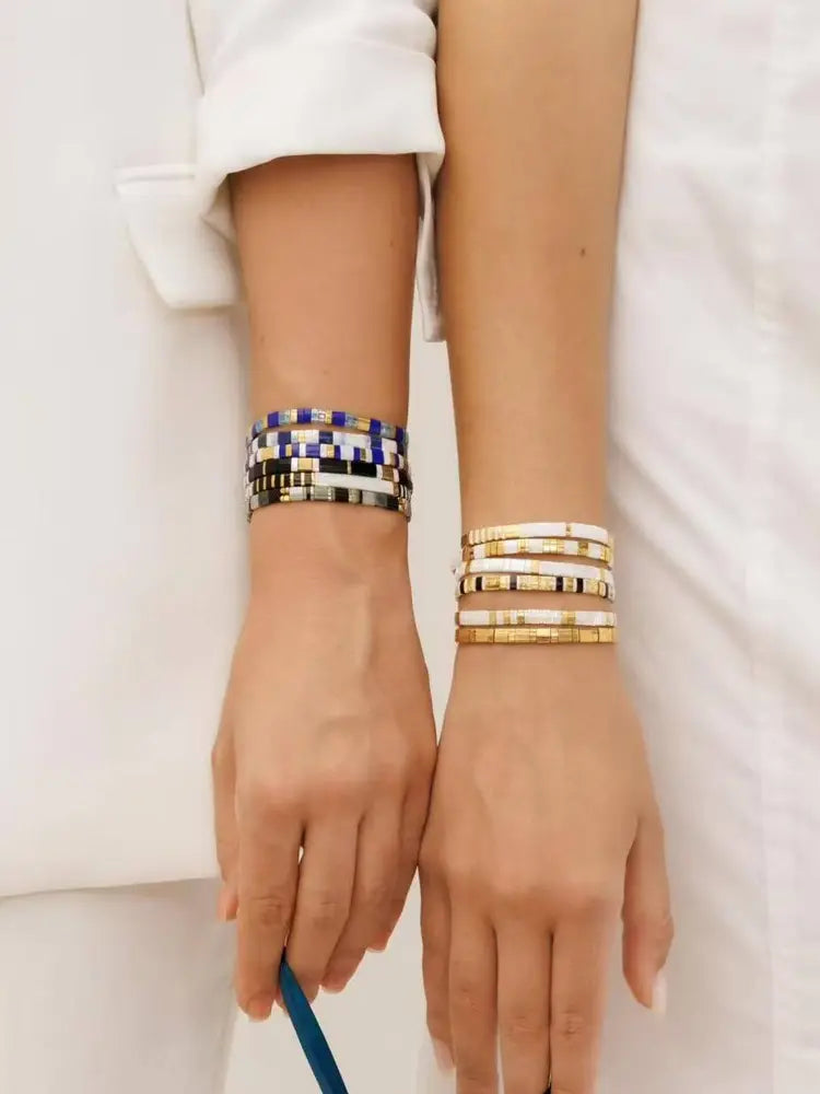 Bijoux de créateur bohème rétro ethniques à plusieurs rangs de perles bleues foncées