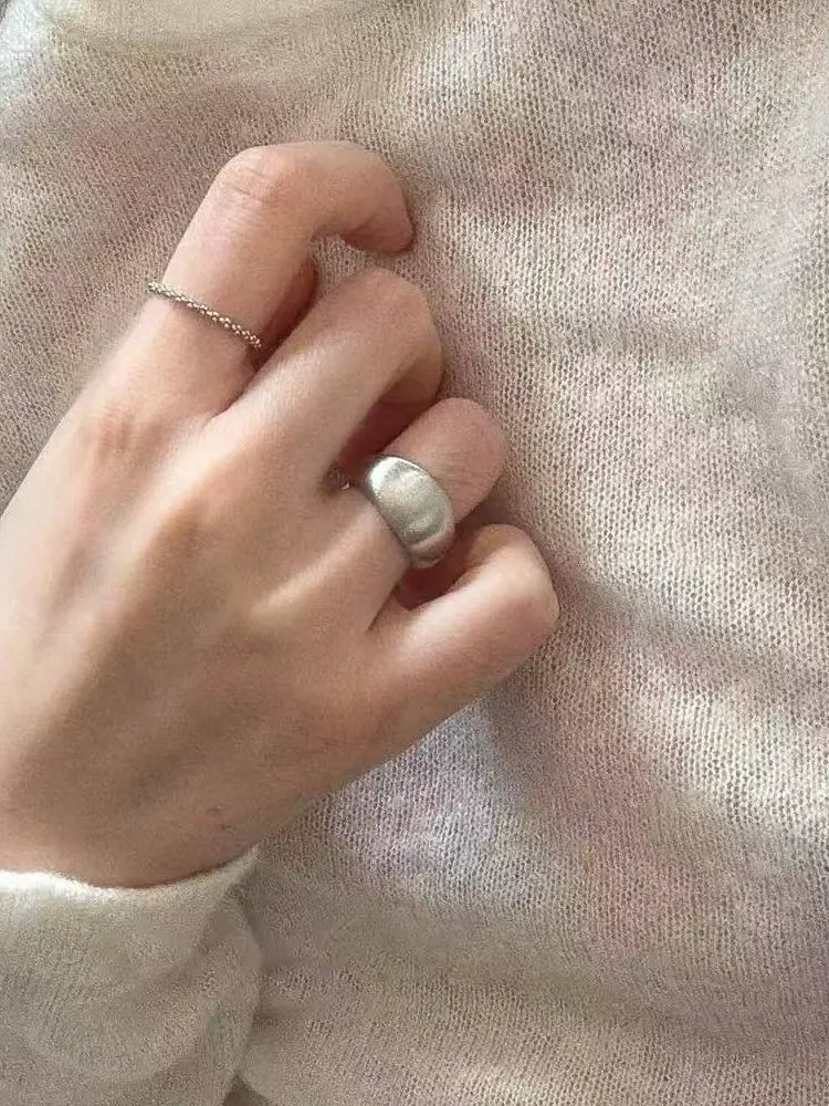 Bague ajustable en argent brossé Abyss