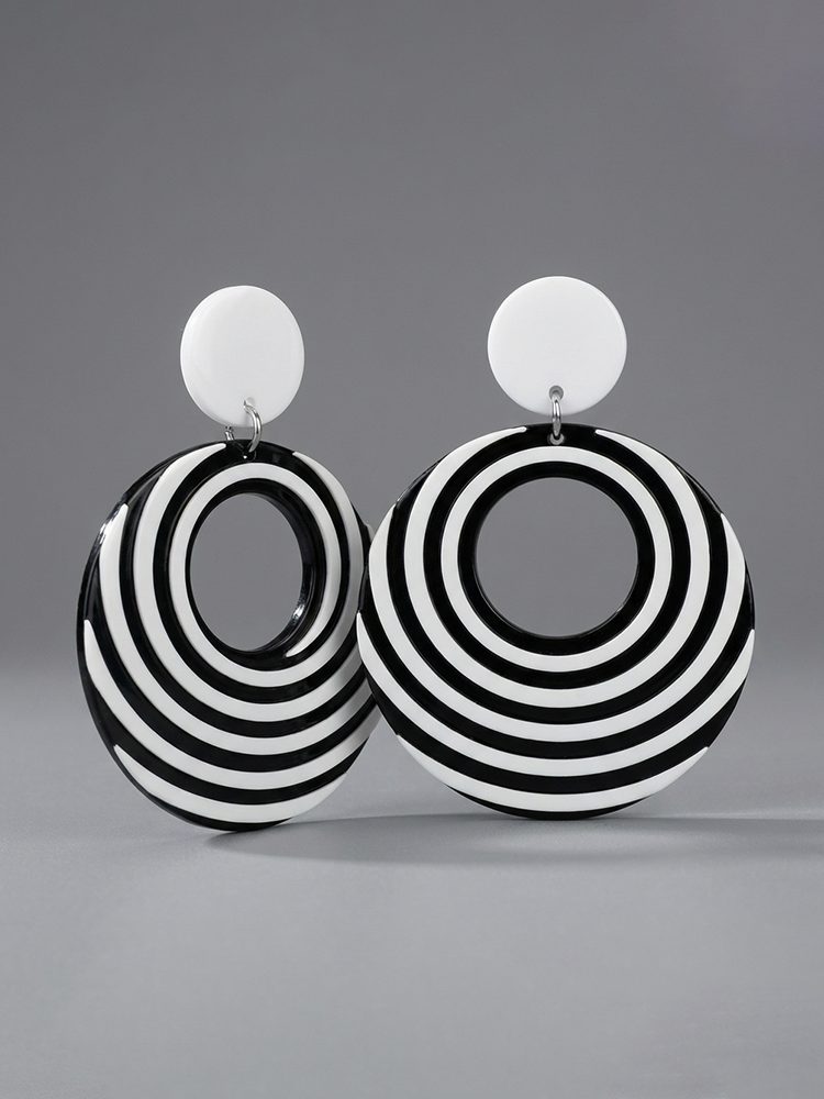 Movement space black and white striped earrings