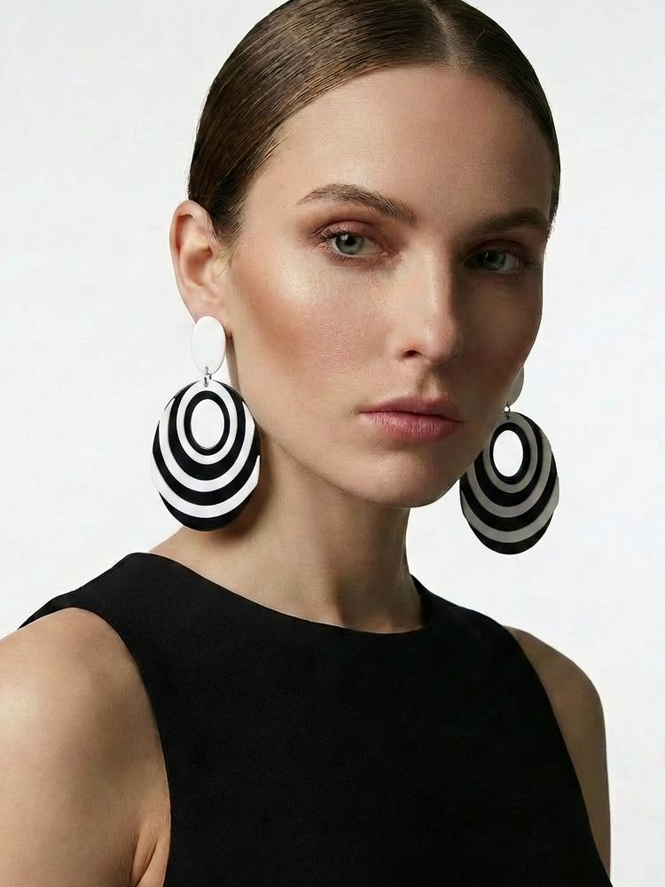 Movement space black and white striped earrings