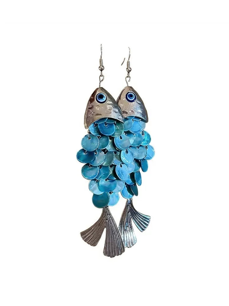 Fish-shaped shell drop earrings