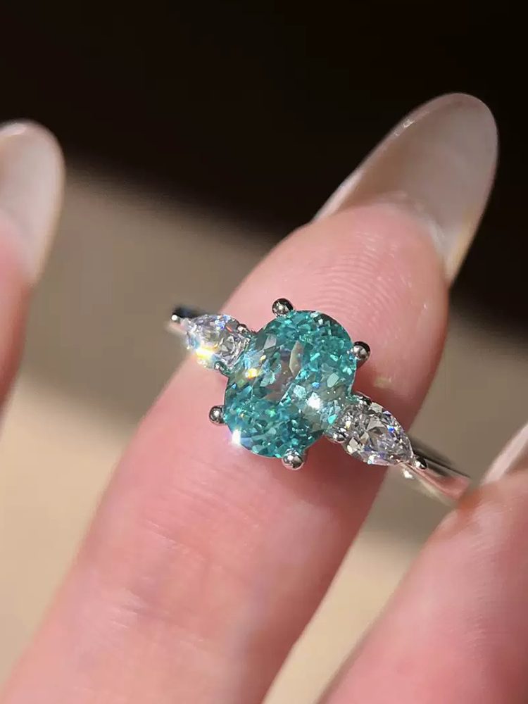 S925 Sterling Silver Three-Stone Lab-Grown Emerald Ring, Classic Paraiba-Inspired Color Gemstone Ring for Women