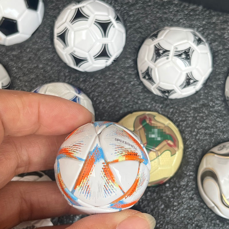 2026 Football Fan Desk & Car Decor Set – USA Canada Mexico Theme Collectible Figurines & Party Display Ornaments Gift