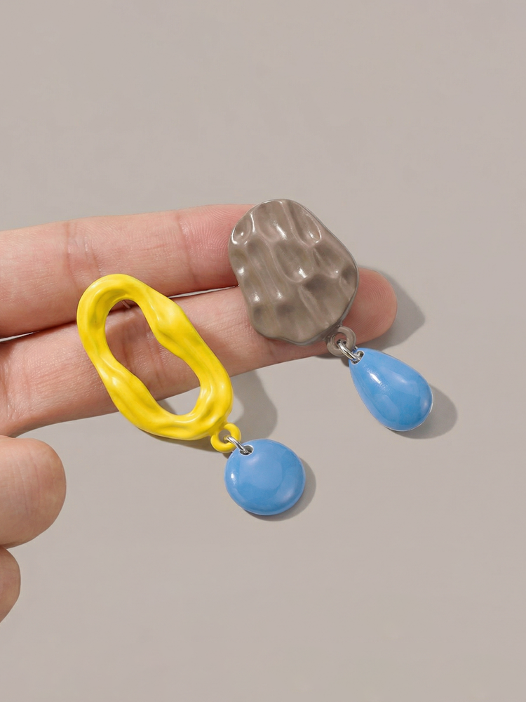 Boucles d'oreilles Contrast Play Statement (puces et clips)