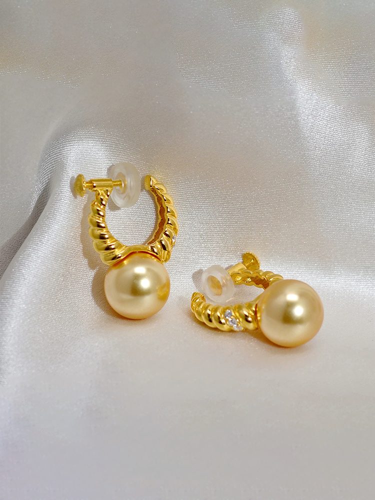 Black Faux Pearl Spiral – Gold Plated Non-Pierced Screw Back Clip-On Earrings Comfort Everyday