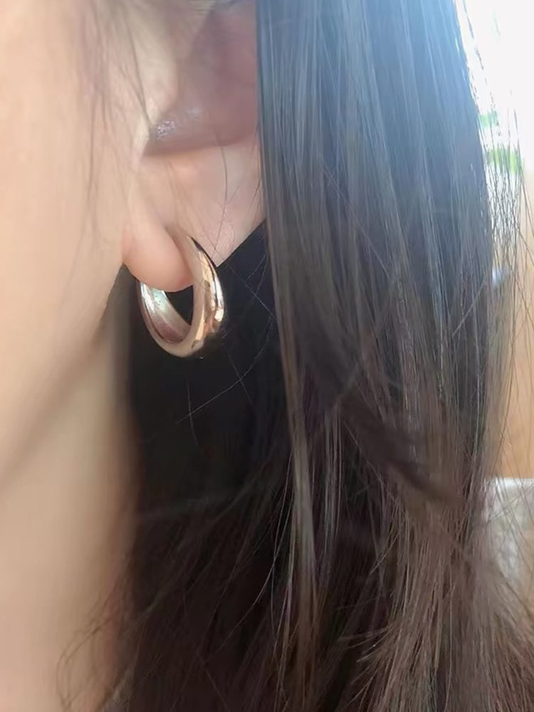 Elegant 925 Sterling Silver Clip Hoop Earrings