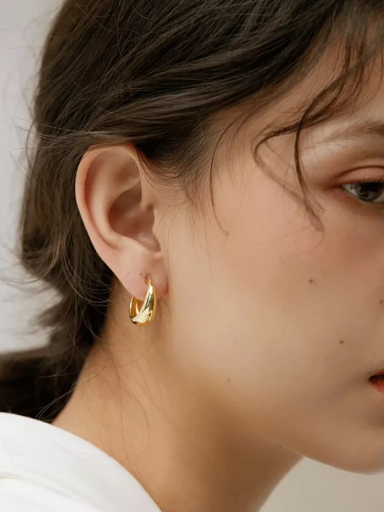 Elegant 925 Sterling Silver Clip Hoop Earrings