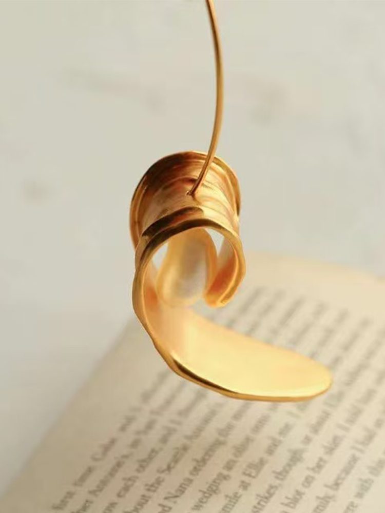Handcrafted 18K Gold-Plated Flower Earrings 1 Pair Dangle