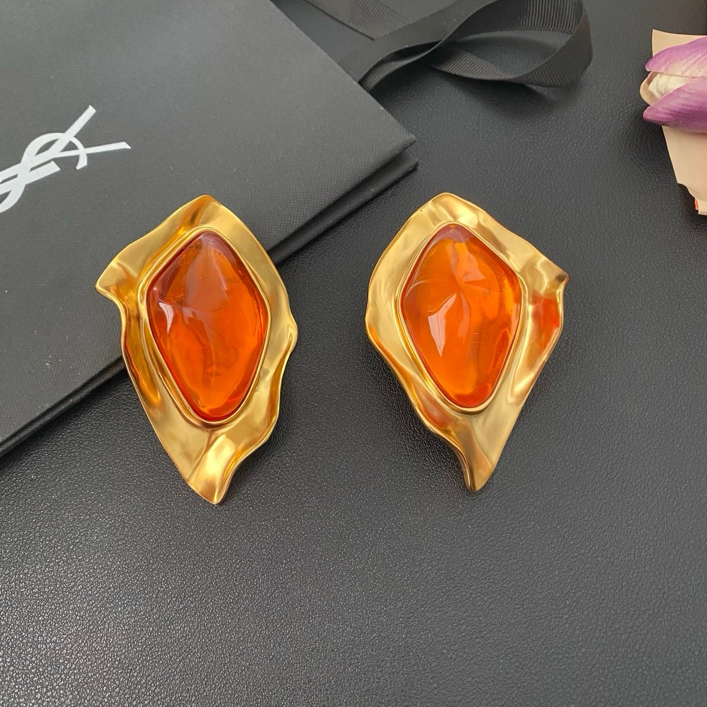 Vintage Earring Big Clip on
