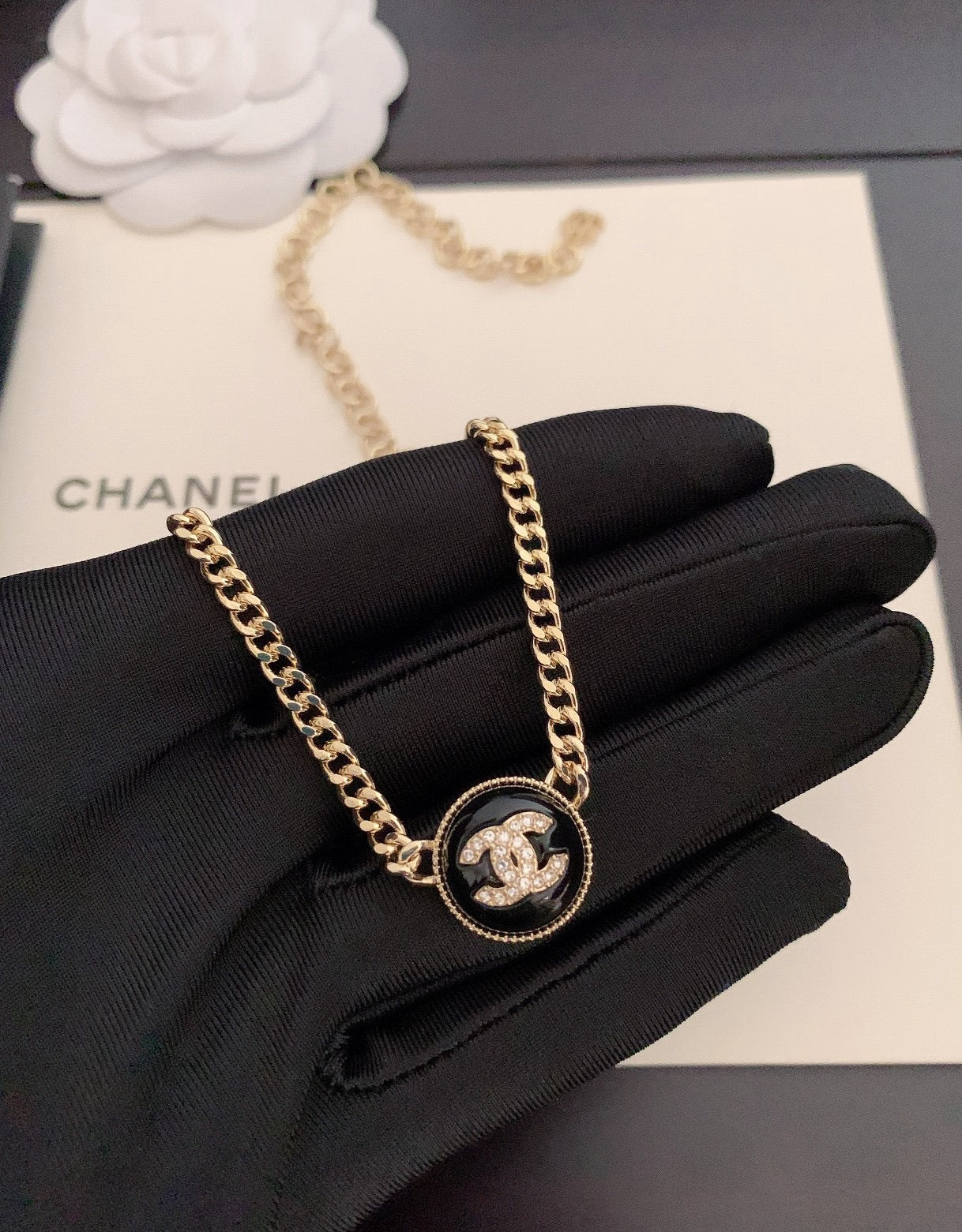Vintage Authentic Chanel Gold-Tone Turn-Lock Necklace