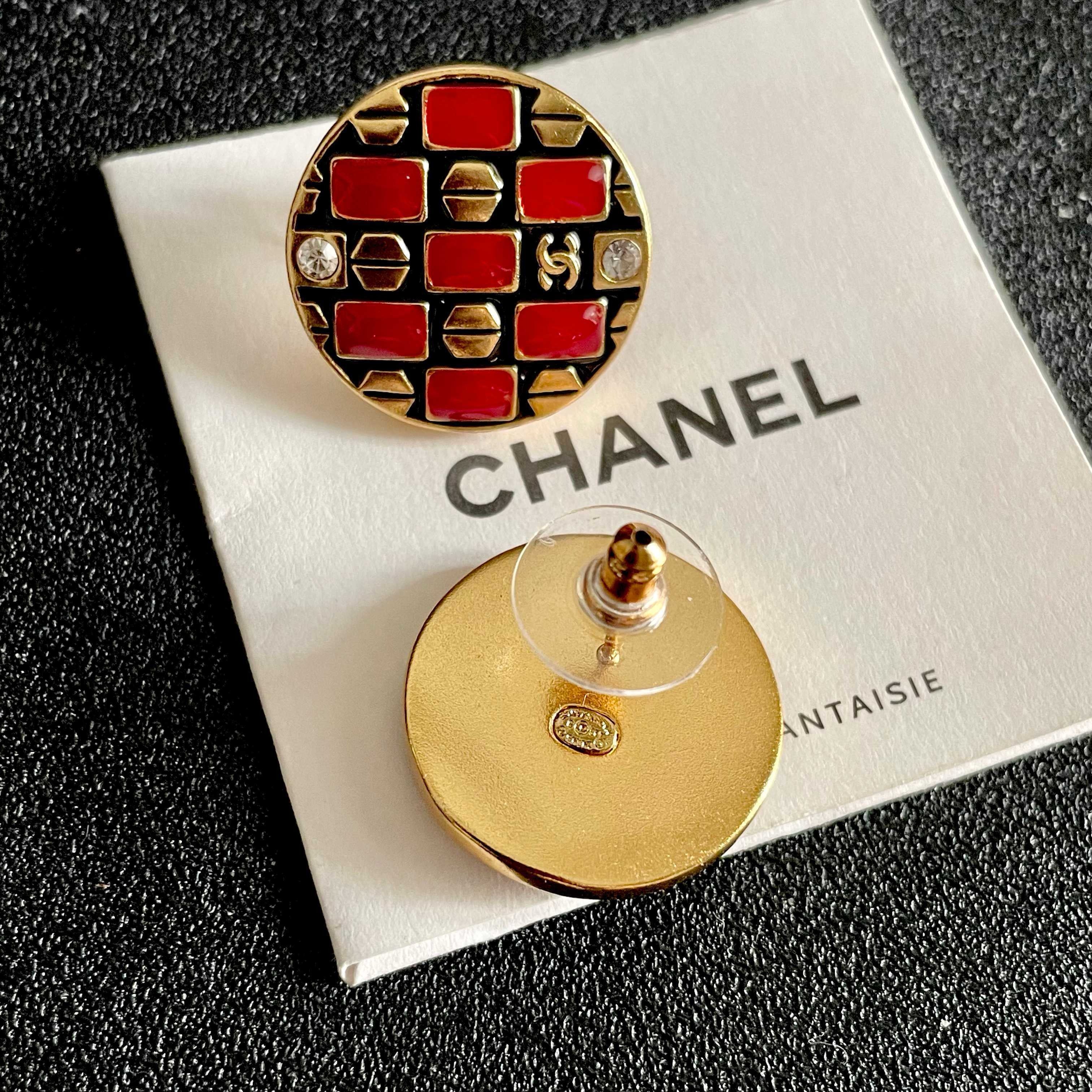 Vintage Authentic Chanel Gold-Tone Turn-Lock Earrings