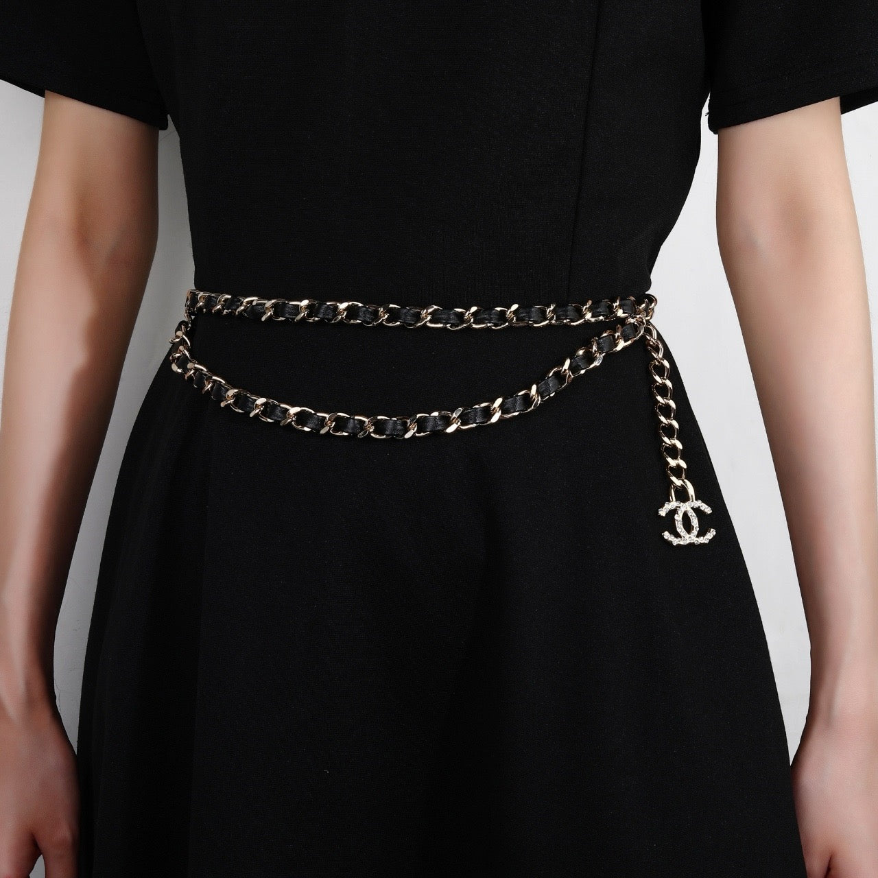 Vintage Authentic Chanel Gold-Tone Turn-Lock Waistband