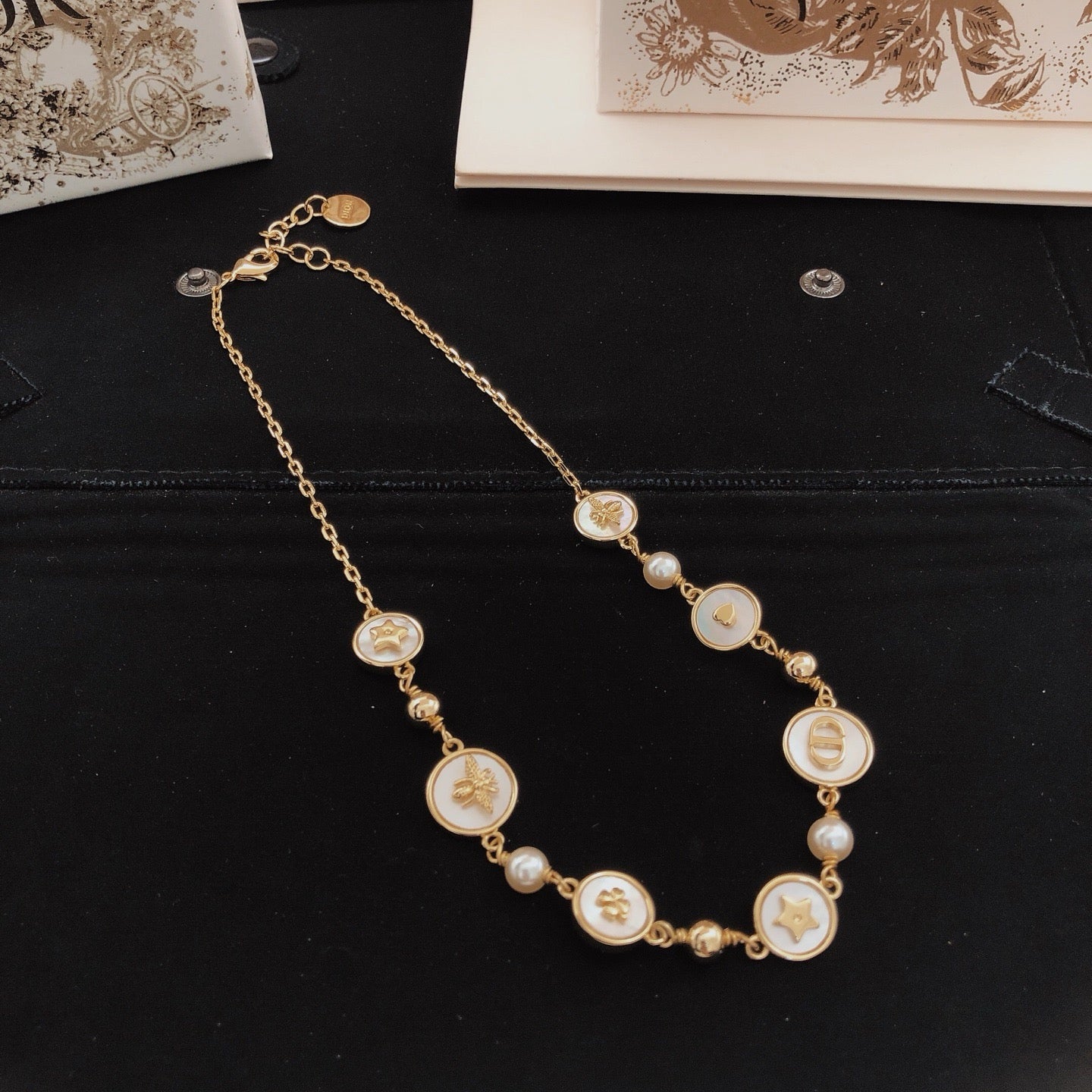 Vintage Authentic Gold-Tone Turn-Lock Necklace