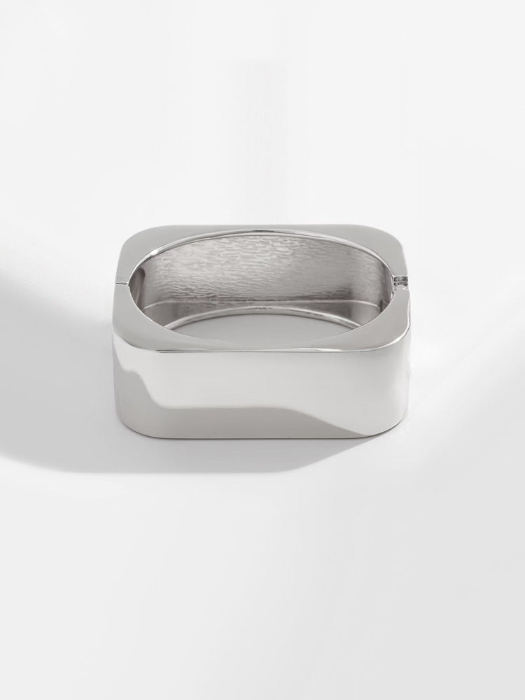 The Bold Square Bangle Women | 18K Gold Plated - view 6