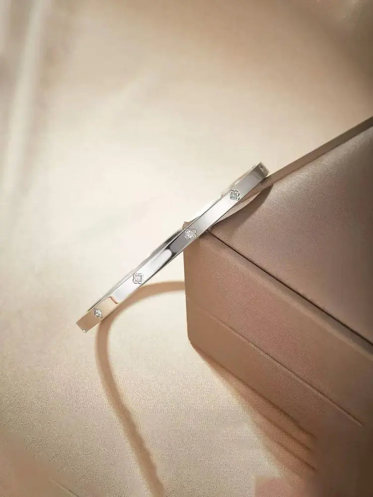 Bracelet à motif classique de style parisien