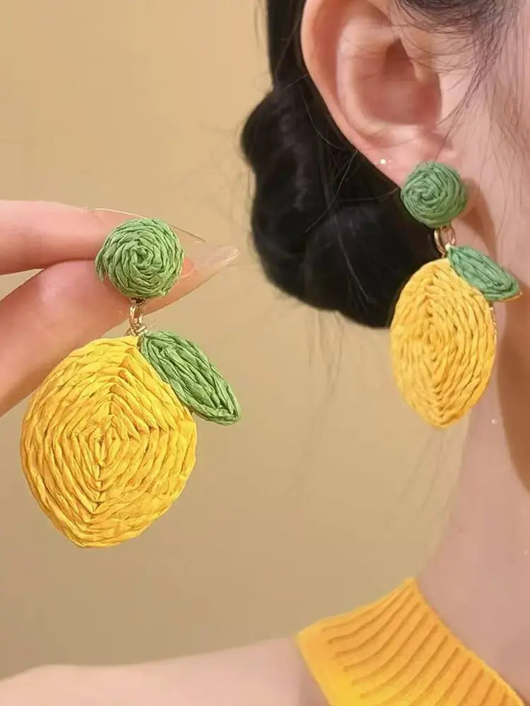 Clous tissés jaune mangue tropicale