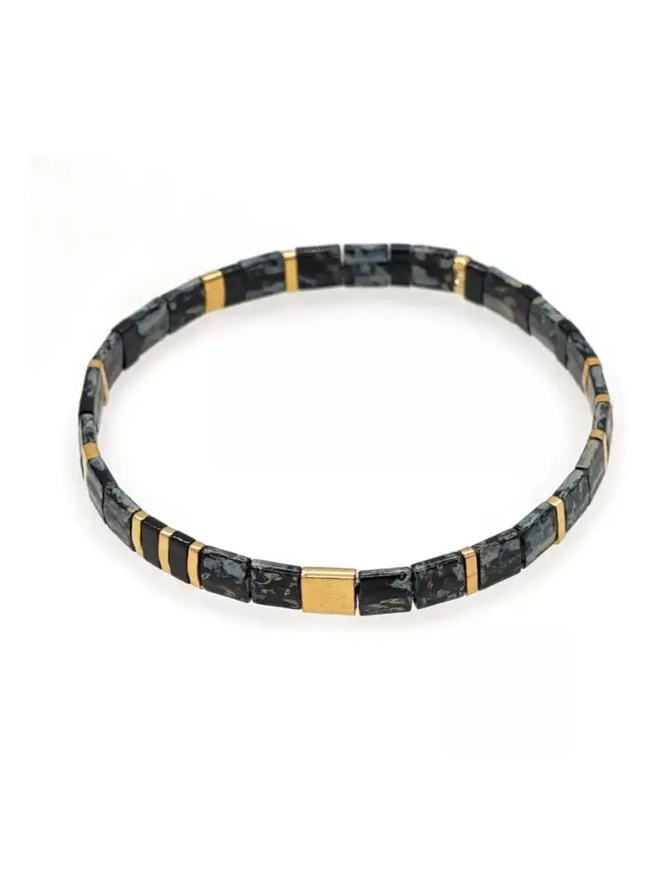 Bracelet carré fin et coloré rose et noir