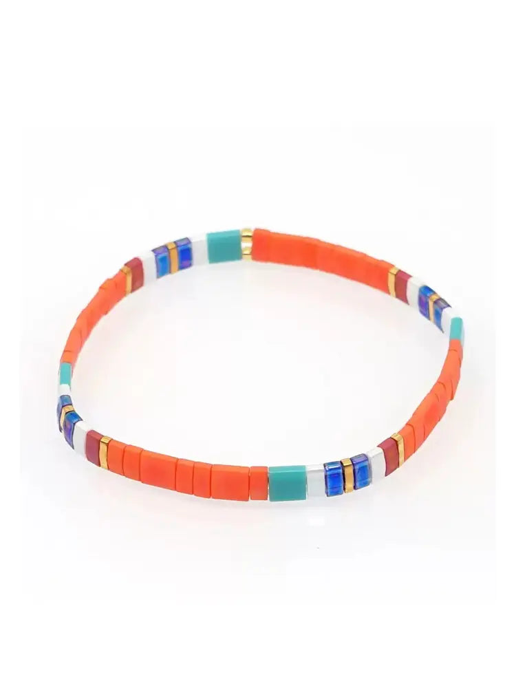 Bracelet carré coloré orange pour les vacances d'été