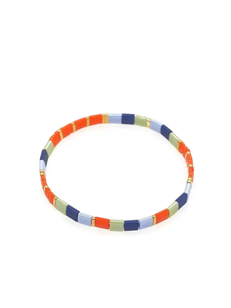 Bracelet carré fin et passionné d'inspiration africaine