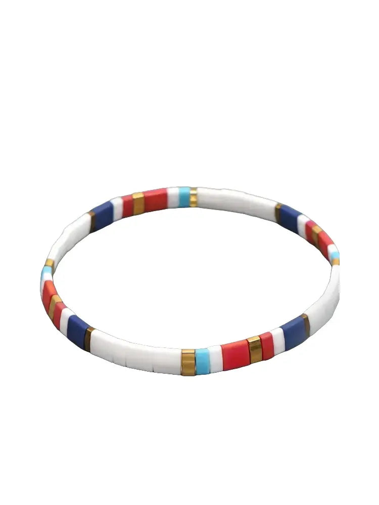 Bracelet carré coloré orange pour les vacances d'été