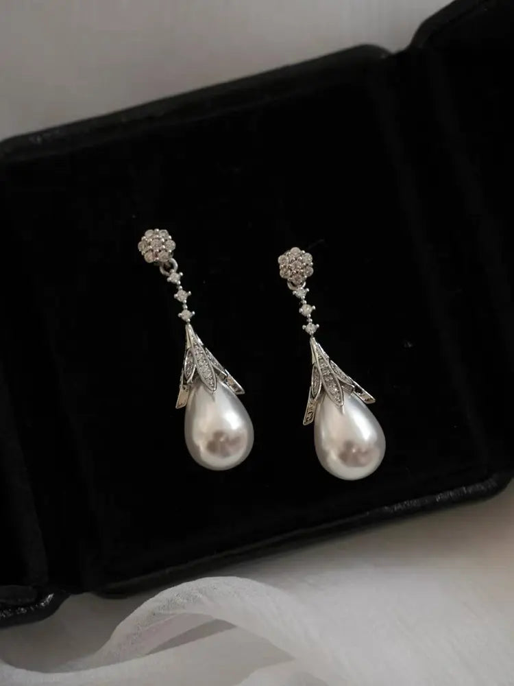 Classic water drop pearl earrings zircon