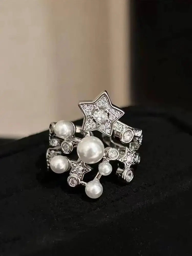 The stars shine in Roman style open rings set 2 rings