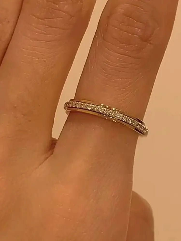 Elite minimalist luxury ring with micro-zirconia