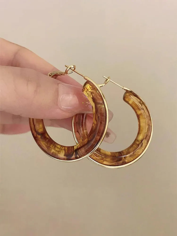 Vintage American Acrylic Earring White Marble Coff - view 4