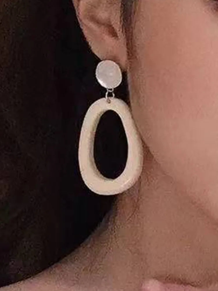 Everyday commuting decoration large earrings acrylic vintage | Fairies Whisper Paris Designer Jewelry - Detail View 13