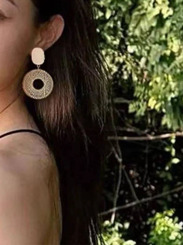 Hawaiian Resort Seaside Weaving Style Earring | Fairies Whisper Paris Designer Jewelry - Detail View 2