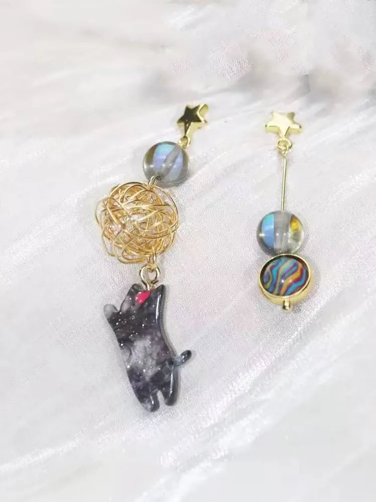 Blue Spring Yarn-Playing Cat Drop Studs & Clip-On Earrings ( Side View — 18K Gold Plated