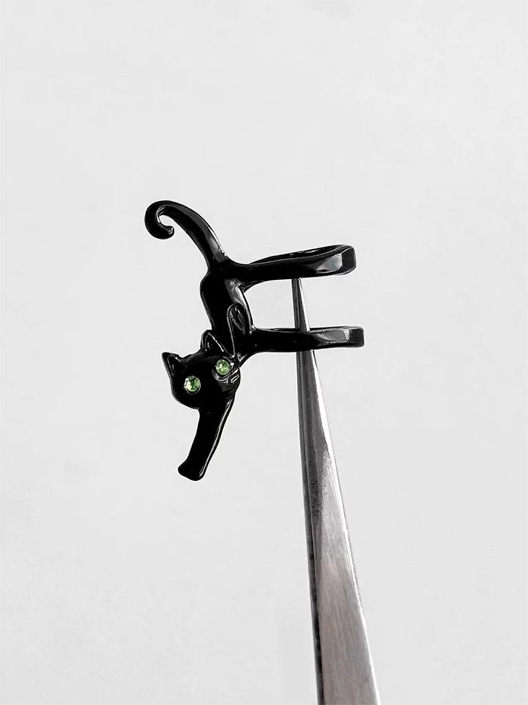 Black cat ear cuff unpierced One pice