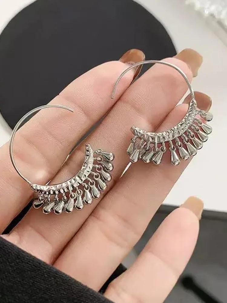 Lightweight Vintage Earring Hoop