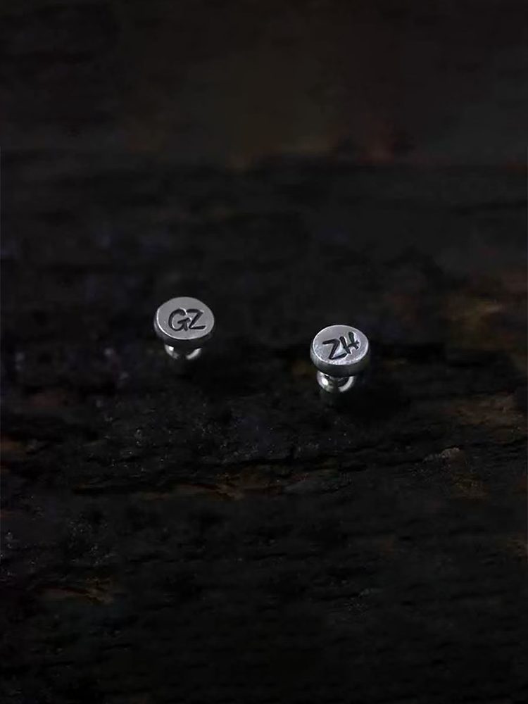 Vintage Minimal Stainless Steel Stud Earrings – Hypoallergenic Custom Initial Zodiac (Silver) 1 Pairs