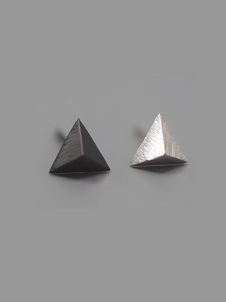 Triangle Minimal Stainless Steel Stud Earrings – Hypoallergenic Custom Engraved Pair