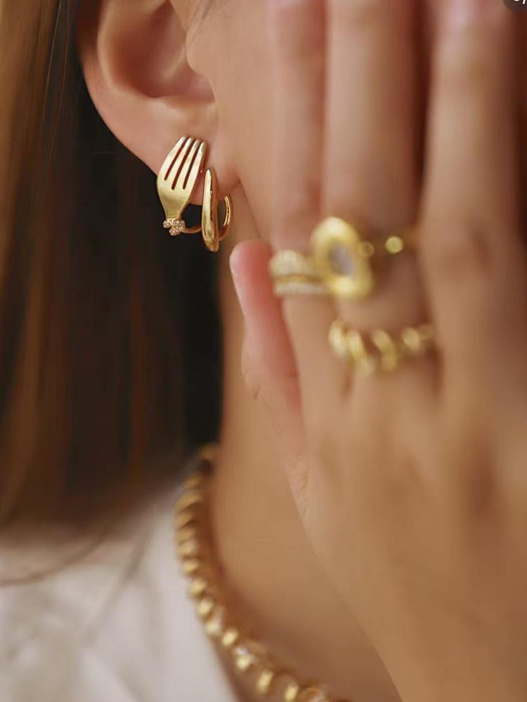 Gold Fork Earrings – Unique Creative Design Ear Cuff