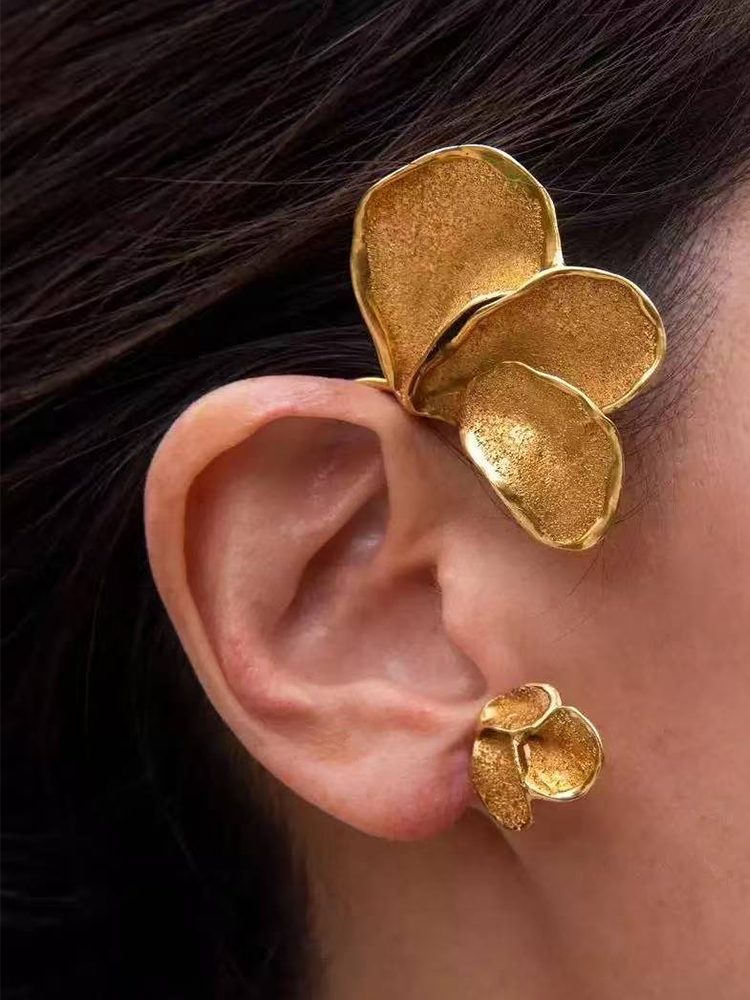 Handmade Stainless Steel 18K Gold-Plated Earrings 1 pairs