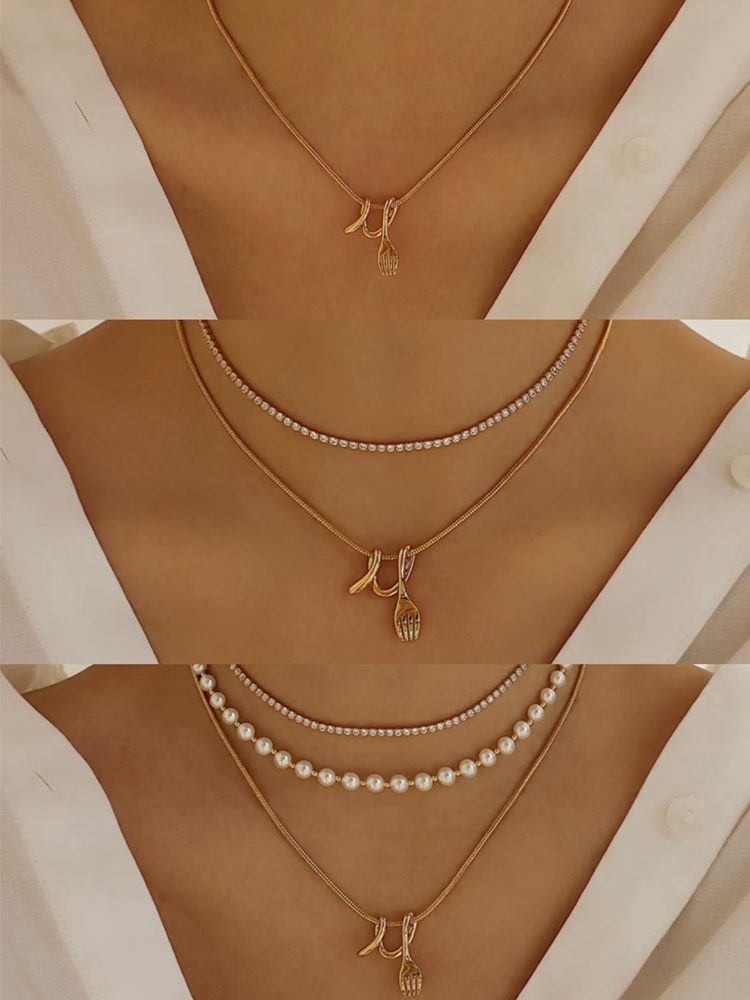 Spaghetti Pearl Triple-Layer Necklace