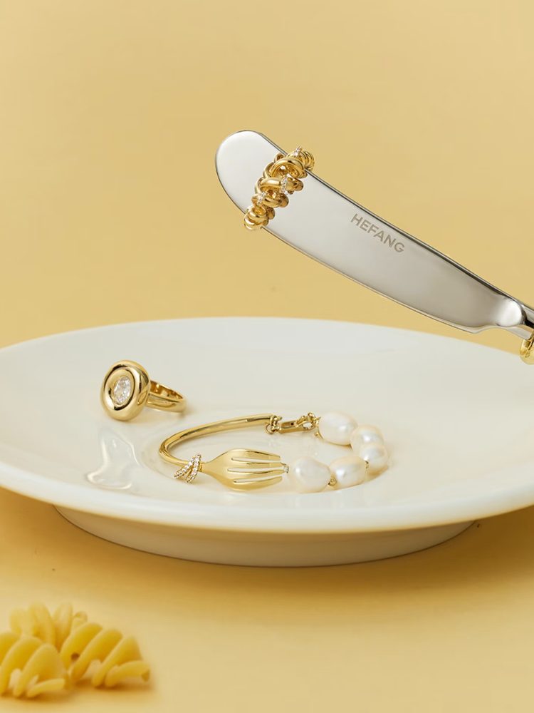Spaghetti Ring – Playful Italian-Inspired Design