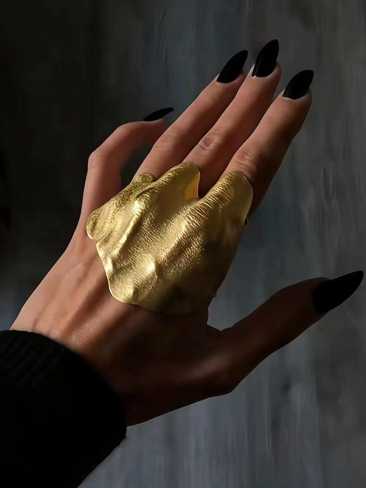 Unique Statement Ring – Gold &amp; Silver Stainless Steel