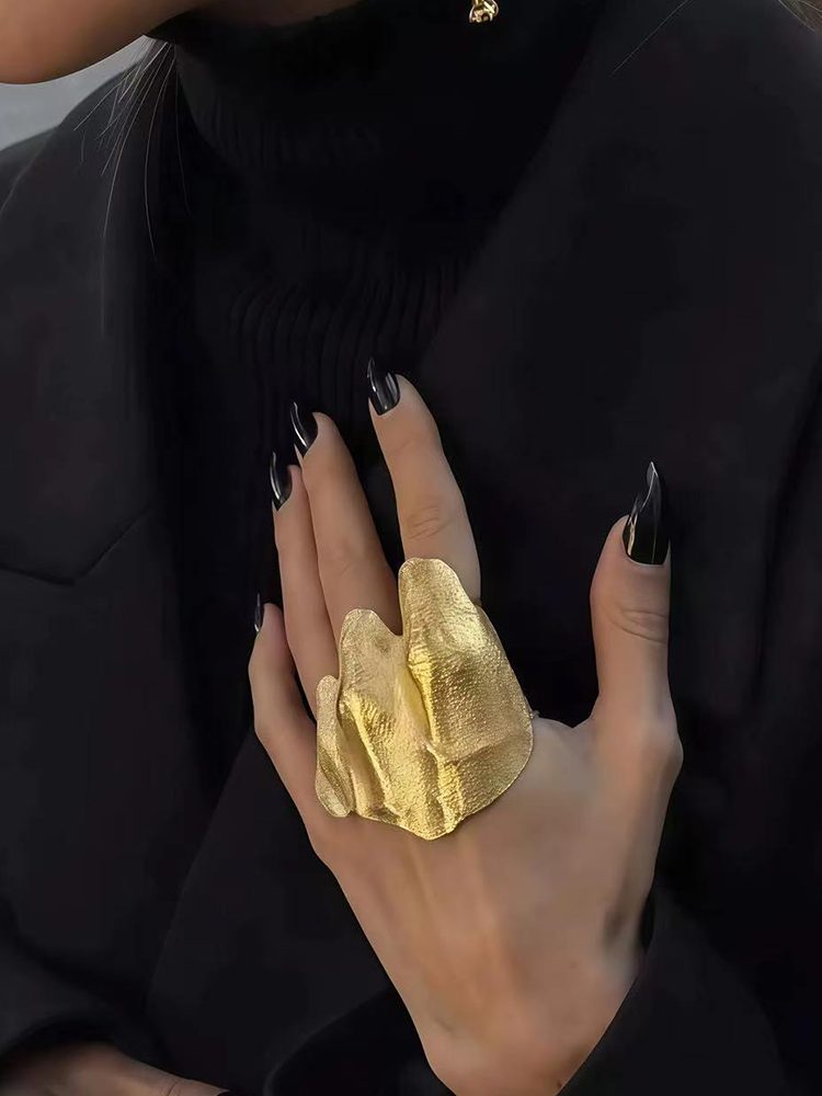 Unique Statement Ring – Gold &amp; Silver Stainless Steel