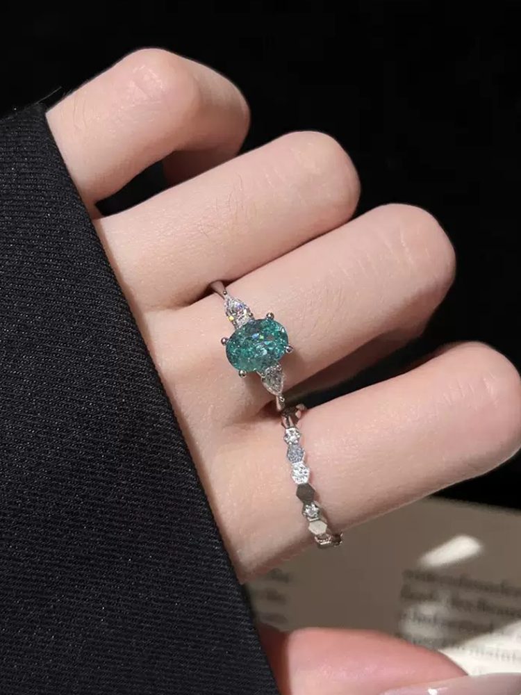 S925 Sterling Silver Three-Stone Lab-Grown Emerald Ring, Classic Paraiba-Inspired Color Gemstone Ring for Women