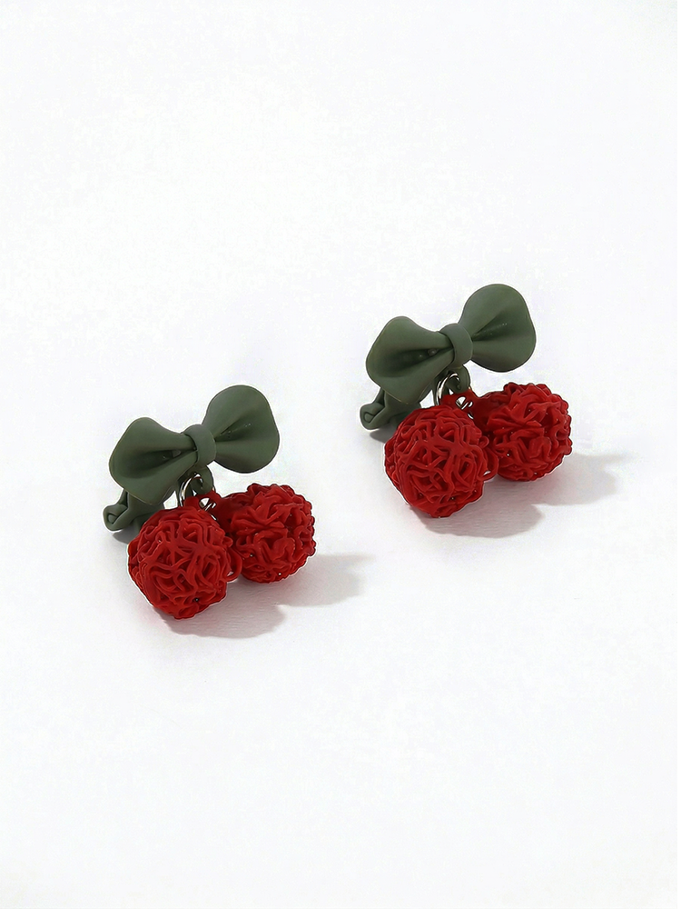 Boucles d'oreilles cerises rouges (puces et clips)