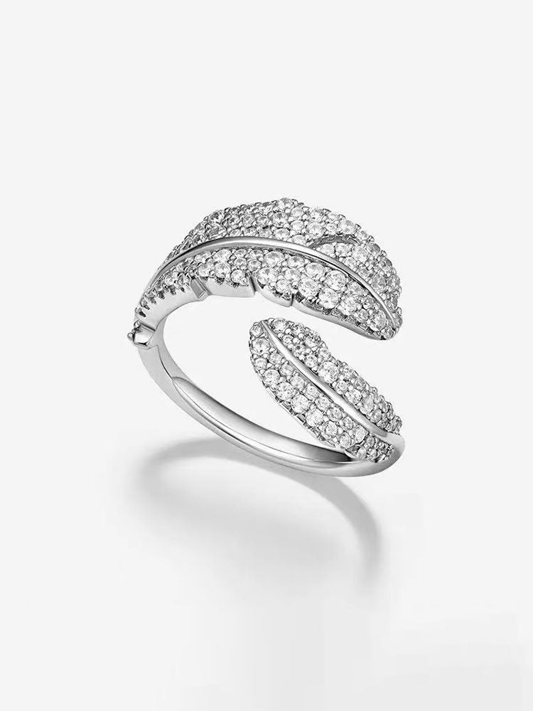 F136 2026 stainless steel star sparkle open 3 ring set On Model — Minimalist Jewelry