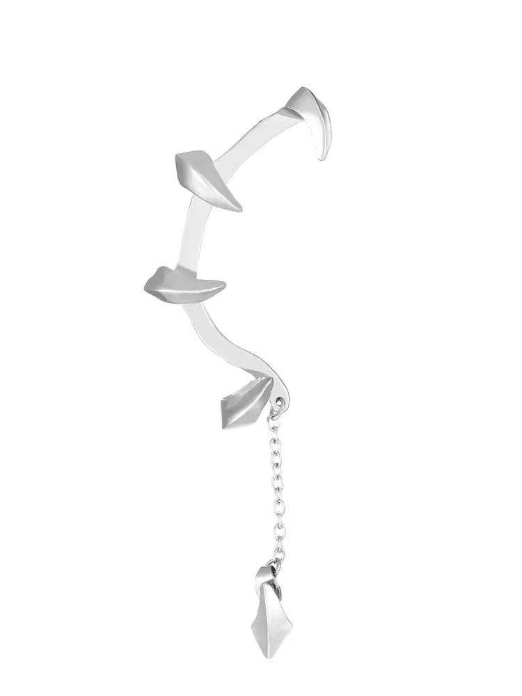 Boucle d'oreille Gothic Talon (pour oreilles percées)