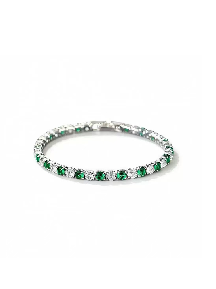 Bracelet de tennis serti de zirconiums cubiques de 4 mm, qualité standard