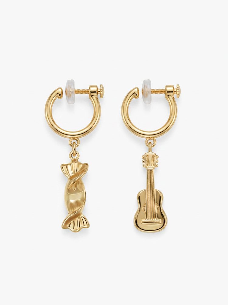 Candy Guitar – 18K Gold Plated Comfortable Non-Pierced Earrings Screw Back Clip-On Earrings