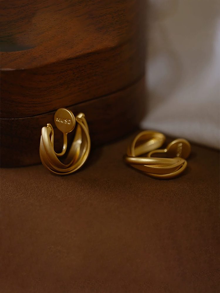 Comfort Fit Gold Silver Faux Clip On Vintage