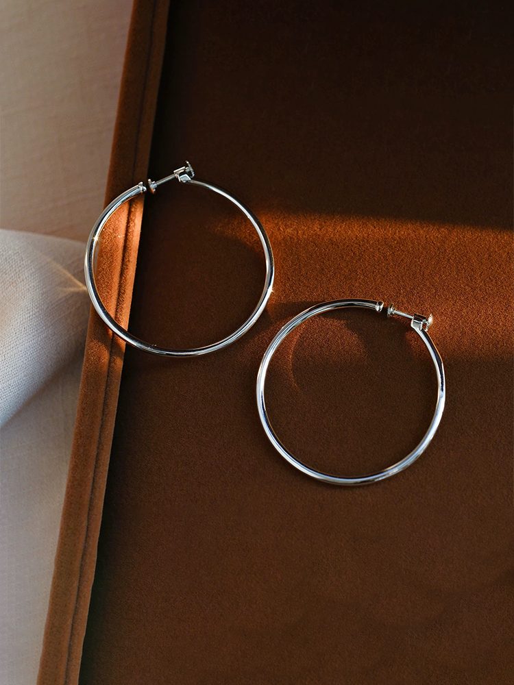 Comfortable Gold Hoop Clip Earrings Anti-Slip Design
