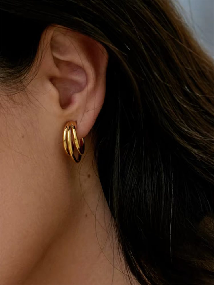 Elegant Spiral Clip-On Earrings – 18K Gold Plated Non-Pierced Earrings Comfortable Everyday Wear